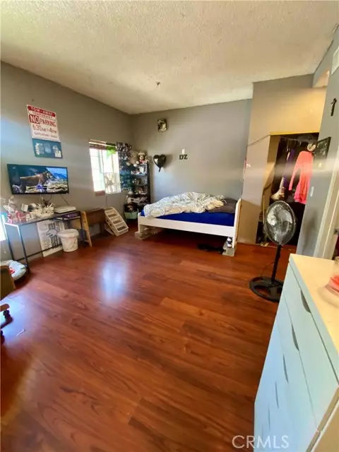 North Hills (los Angeles), CA 91343,15044 Nordhoff Street #8