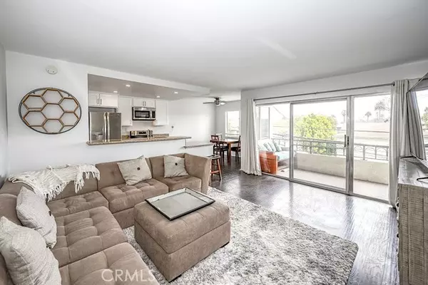 420 Redondo Avenue #207, Long Beach, CA 90814