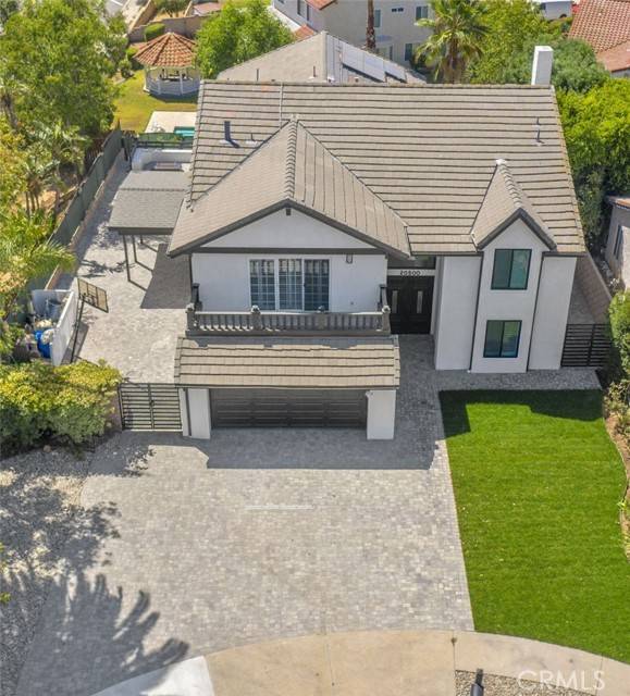 20500 Blairmoore Street, Chatsworth (los Angeles), CA 91311
