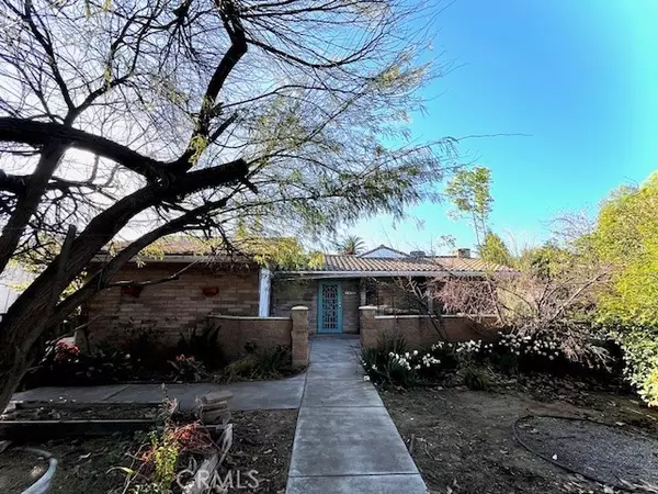 1019 Chestnut Avenue, Redlands, CA 92373