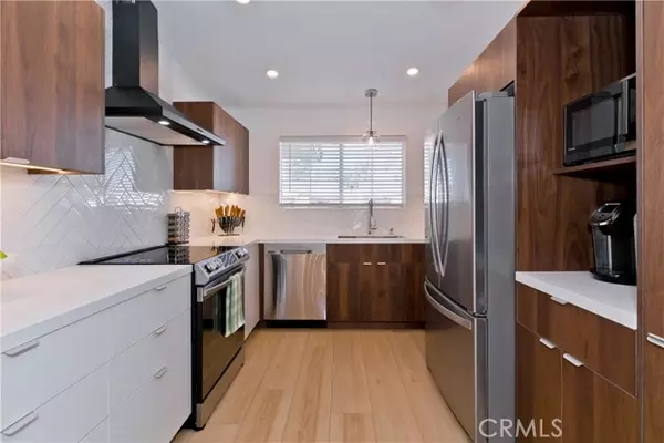 Palm Springs, CA 92264,505 S Farrell Drive #H44