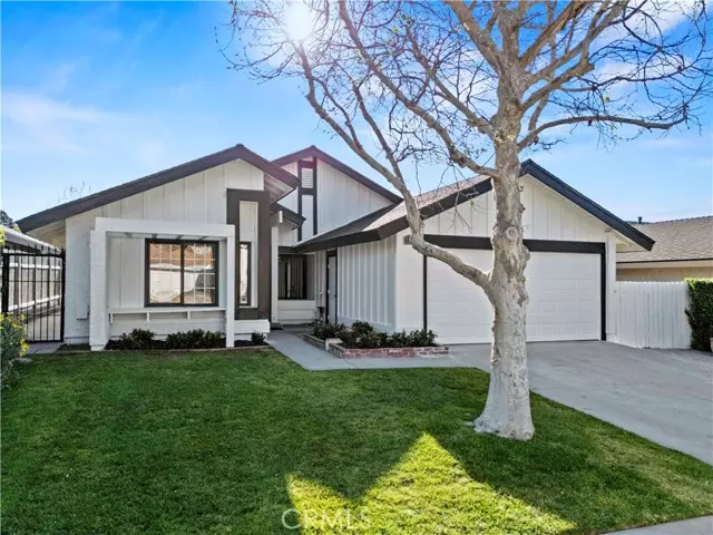 Valencia (santa Clarita), CA 91354,27634 Sycamore Creek Drive