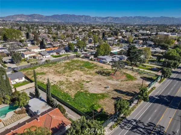 17559 Devonshire Street, Northridge (los Angeles), CA 91325