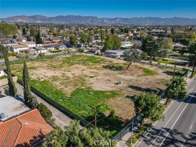 Northridge (los Angeles), CA 91325,17559 Devonshire Street