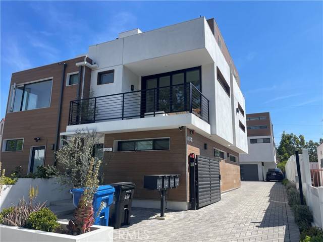838 N Mccadden Place, Los Angeles, CA 90038