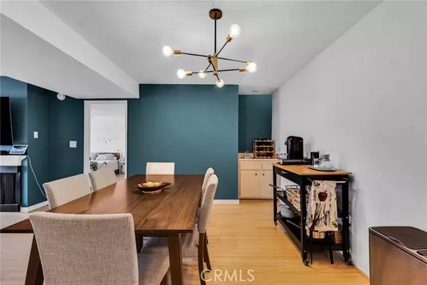 Sherman Oaks, CA 91403,14850 Hesby Street #205