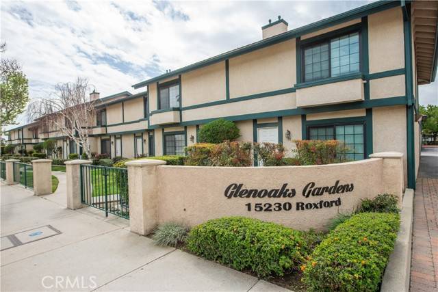 15230 Roxford Street #40, Sylmar (los Angeles), CA 91342