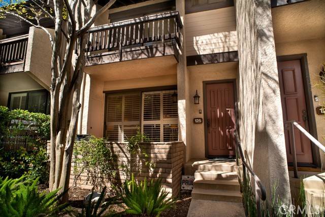 5711 Owensmouth Avenue #125, Woodland Hills (los Angeles), CA 91367