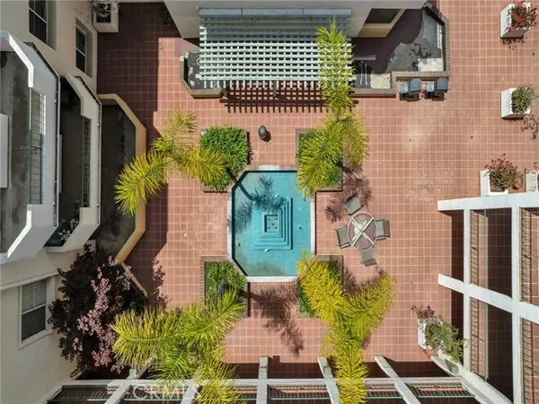 Sherman Oaks, CA 91401,5420 Sylmar Avenue #113