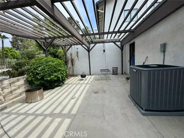 Chatsworth (los Angeles), CA 91311,10345 Oso Avenue
