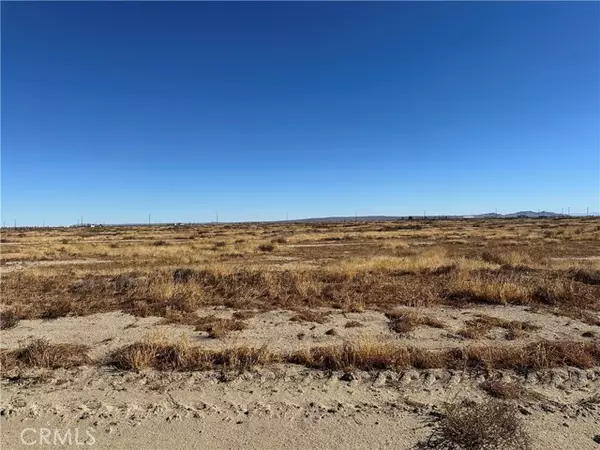 50 E Vic Avenue, Lancaster, CA 93535