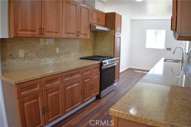 Arleta (los Angeles), CA 91331,13951 Terra Bella Street