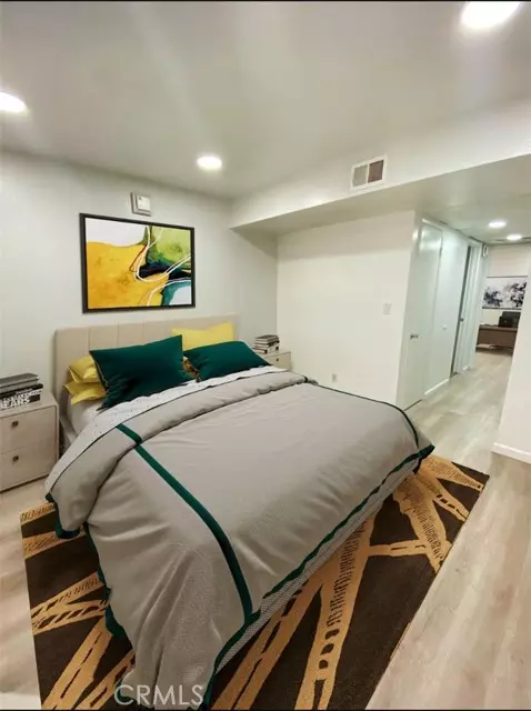 Tarzana (los Angeles), CA 91356,18645 Hatteras Street #278