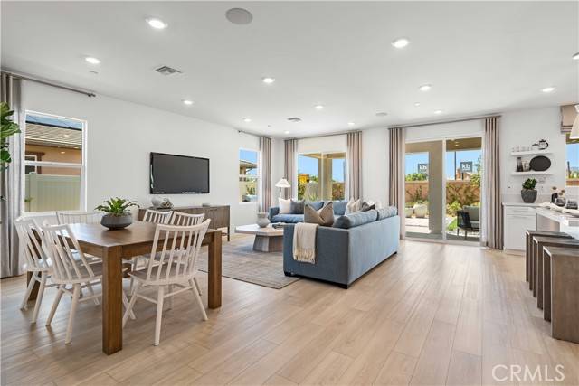 Lancaster, CA 93536,5521 W Avenue K-13
