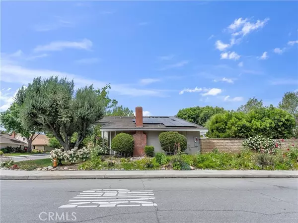 Valencia (santa Clarita), CA 91355,23403 Via Castanet