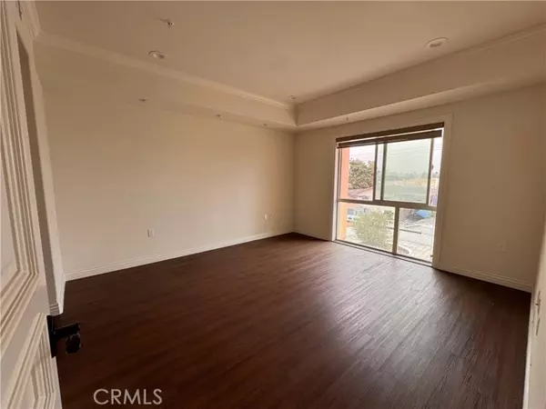 Long Beach, CA 90813,1598 Long Beach Boulevard #210