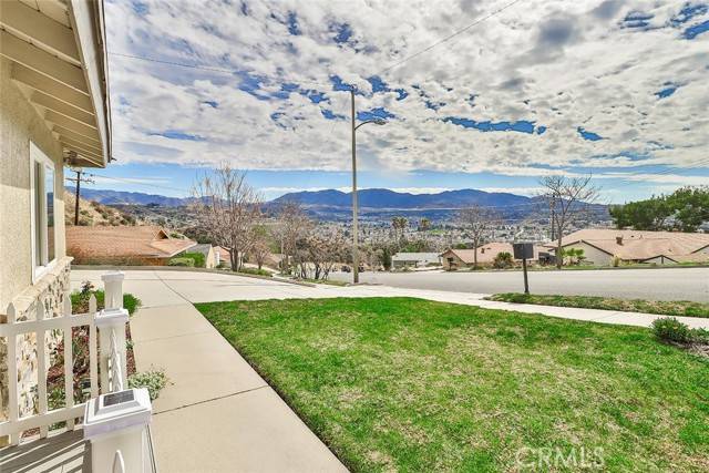 19511 Aldbury Street, Canyon Country (santa Clarita), CA 91351