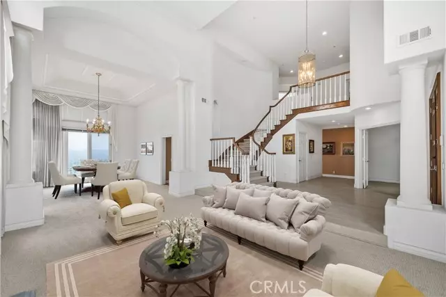 Woodland Hills (los Angeles), CA 91367,24926 Vista Verenda