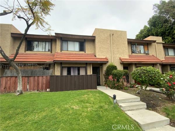 14435 Plummer Street #7, Panorama City (los Angeles), CA 91402