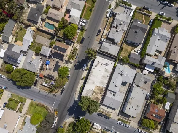 North Hollywood (los Angeles), CA 91606,12020 Hamlin Street