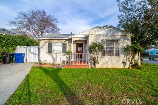 2484 Hanning Avenue, Altadena, CA 91001