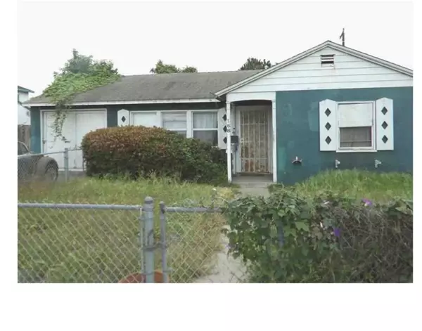 168 E Lark Street, Oxnard, CA 93033