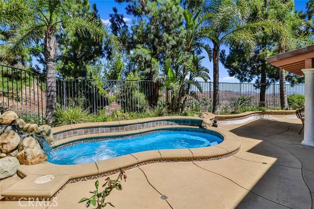 Sylmar (los Angeles), CA 91342,13910 Mountain View Place
