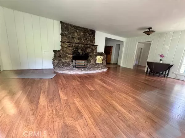 Saugus (santa Clarita), CA 91390,34956 Bouquet Canyon Road #127