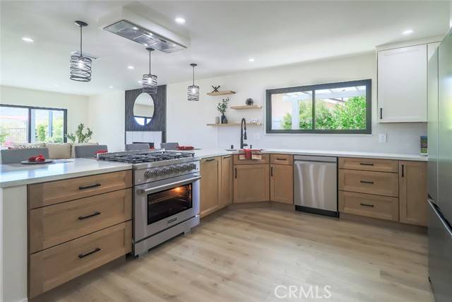 Calabasas, CA 91302,26120 Adamor Road