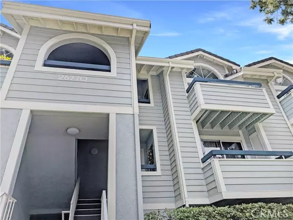 26770 Claudette Street #408, Canyon Country (santa Clarita), CA 91351