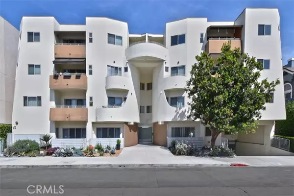 5016 Bakman Avenue #306, North Hollywood (los Angeles), CA 91601