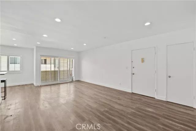 Encino (los Angeles), CA 91316,5328 Newcastle Avenue #58