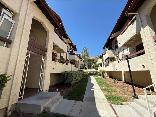 Canyon Country (santa Clarita), CA 91387,18122 Sundowner Way #1108