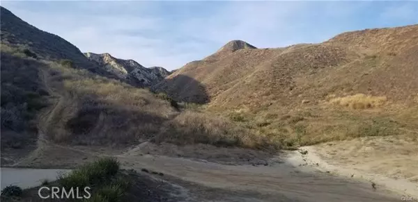 25 Chivo, Simi Valley, CA 93063