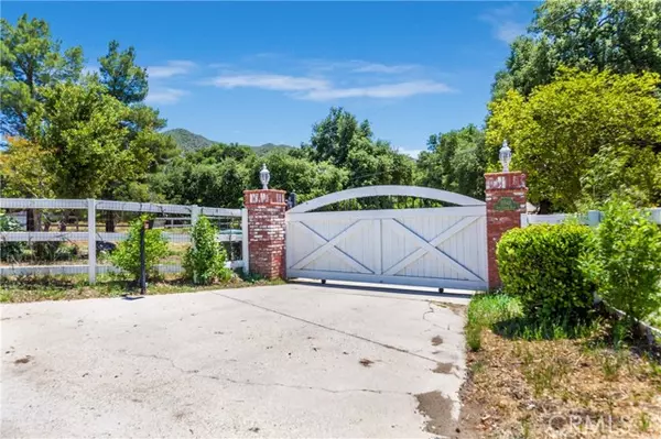 Canyon Country (santa Clarita), CA 91387,15548 Iron Canyon Road