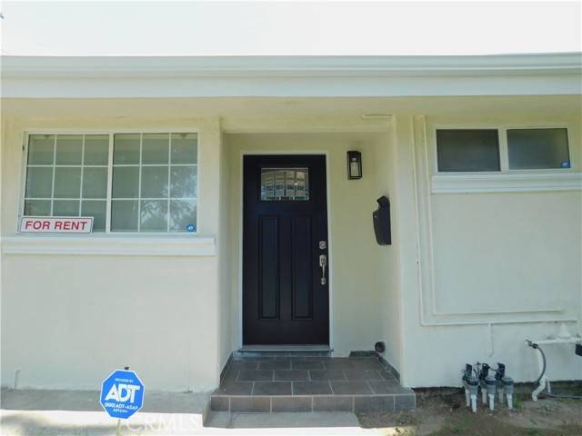 Reseda (los Angeles), CA 91335,19403 Lanark Street