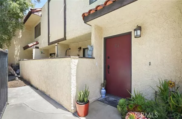 Sylmar (los Angeles), CA 91342,13540 Hubbard Street #21