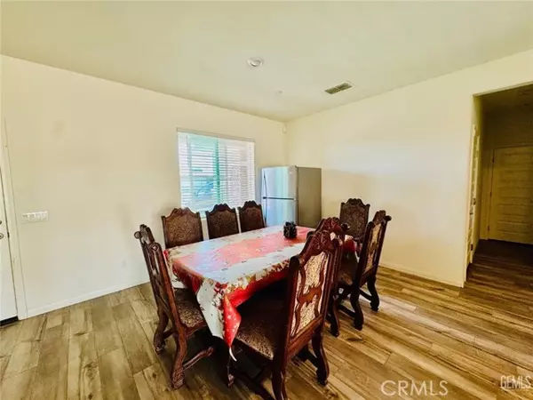 Bakersfield, CA 93306,5024 Anaconda Avenue