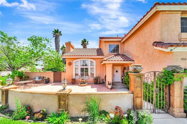 Palmdale, CA 93551,39884 Golfers Drive