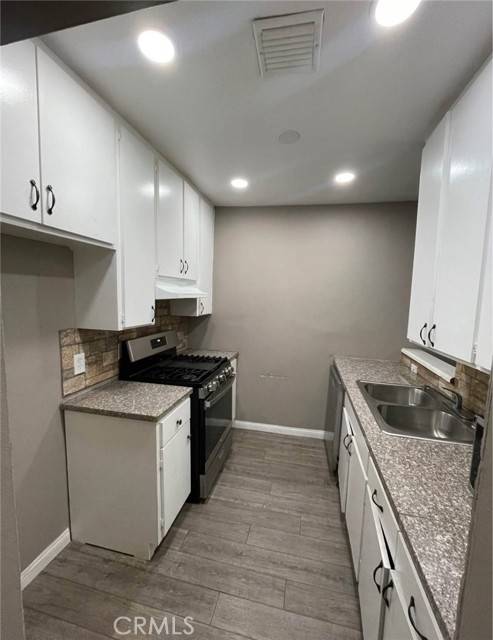 Canoga Park (los Angeles), CA 91304,21000 Parthenia Street #19