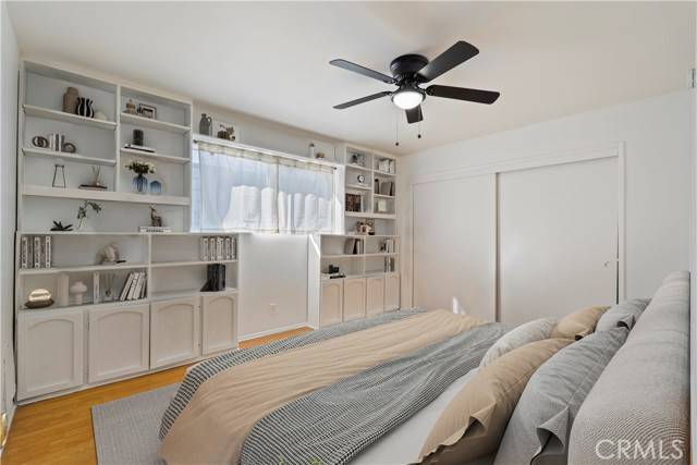 Tarzana (los Angeles), CA 91356,18550 Hatteras Street #66