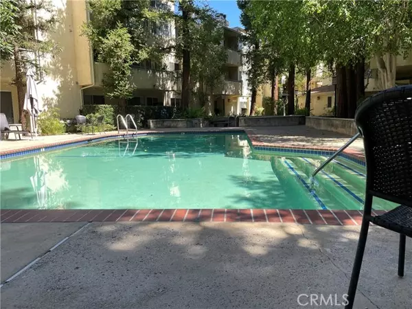 Canoga Park (los Angeles), CA 91304,7800 Topanga Canyon Boulevard #208