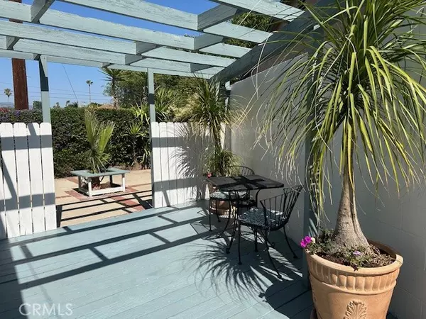 San Fernando, CA 91345,14742 San Jose Street