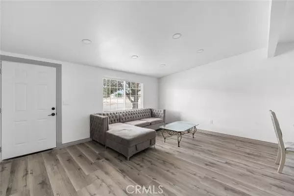 Boron, CA 93516,27035 Jerome Street