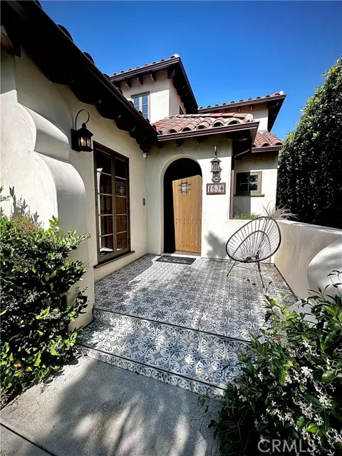 Los Angeles, CA 90046,1538 N Stanley Avenue