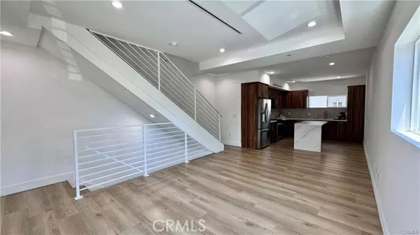 North Hollywood (los Angeles), CA 91601,5635 Klump