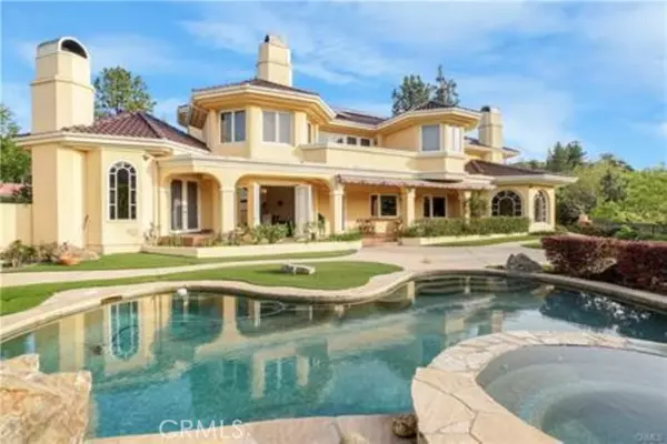 Chatsworth (los Angeles), CA 91311,22537 N Summit Ridge Circle