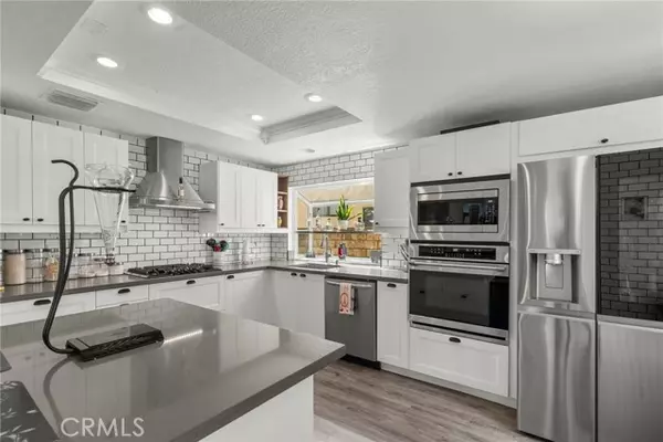 19777 Azure Field Drive, Newhall (santa Clarita), CA 91321