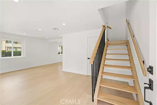 Van Nuys (los Angeles), CA 91405,7010 Lennox Avenue #C