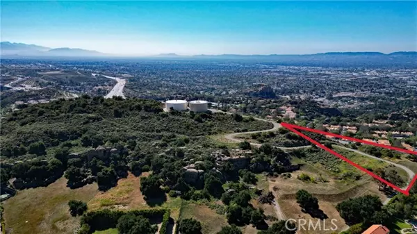 Chatsworth (los Angeles), CA 91311,0 2821-013-015
